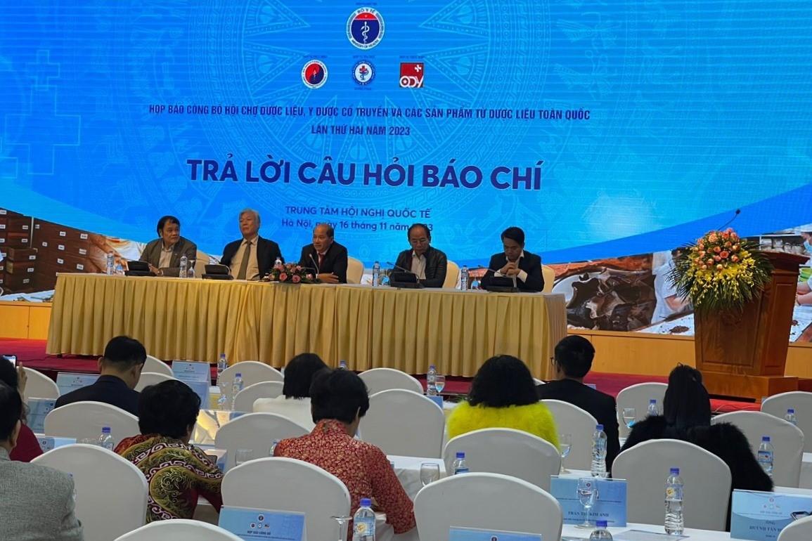 https://moh.gov.vn/documents/174521/1710301/D%C6%B0%C6%A1c+lieu.jpg/820f5c33-66cb-448f-827a-6b2eb405bffd?t=1700118363987